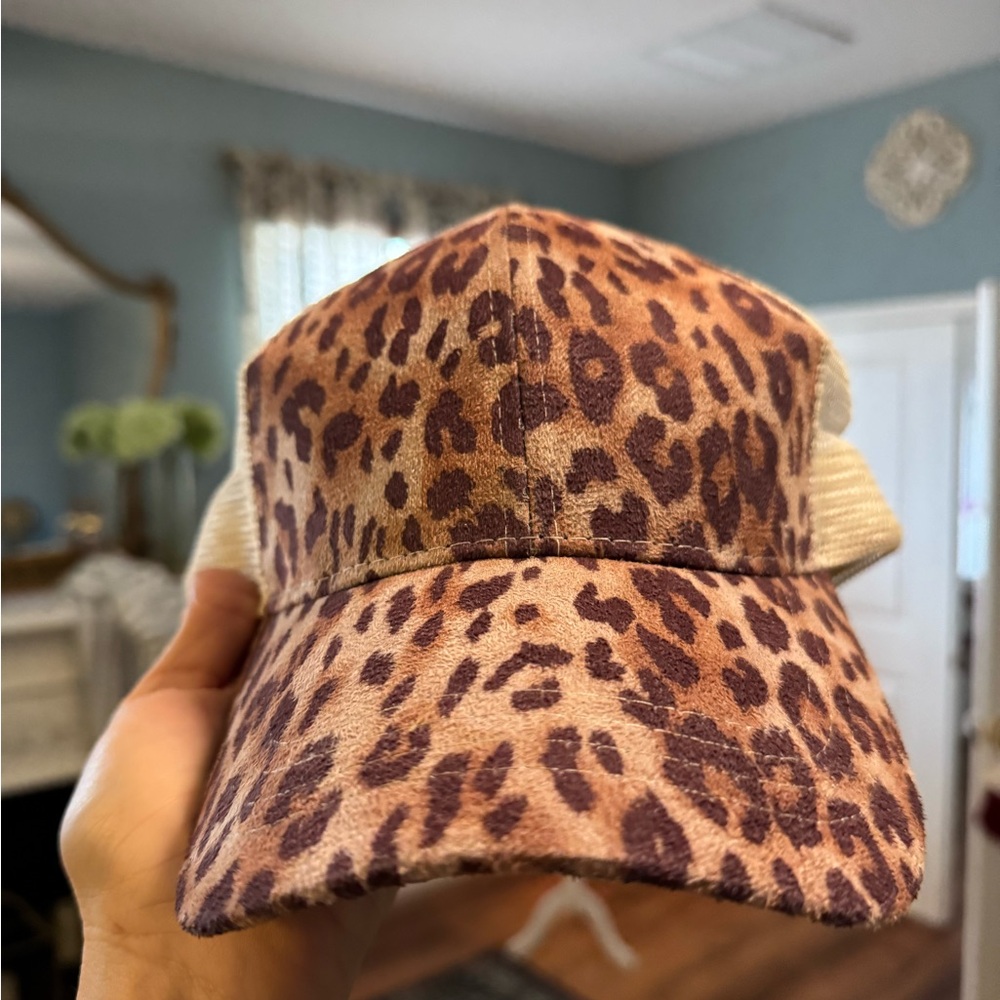 Leopard Print Women's Cap